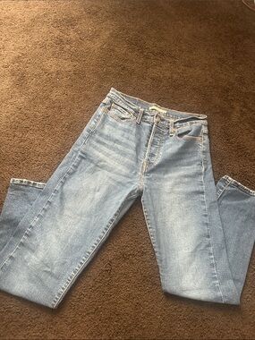 Levi’s dark blue jeans
